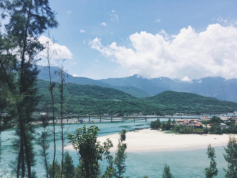 Vịnh Lăng Cô